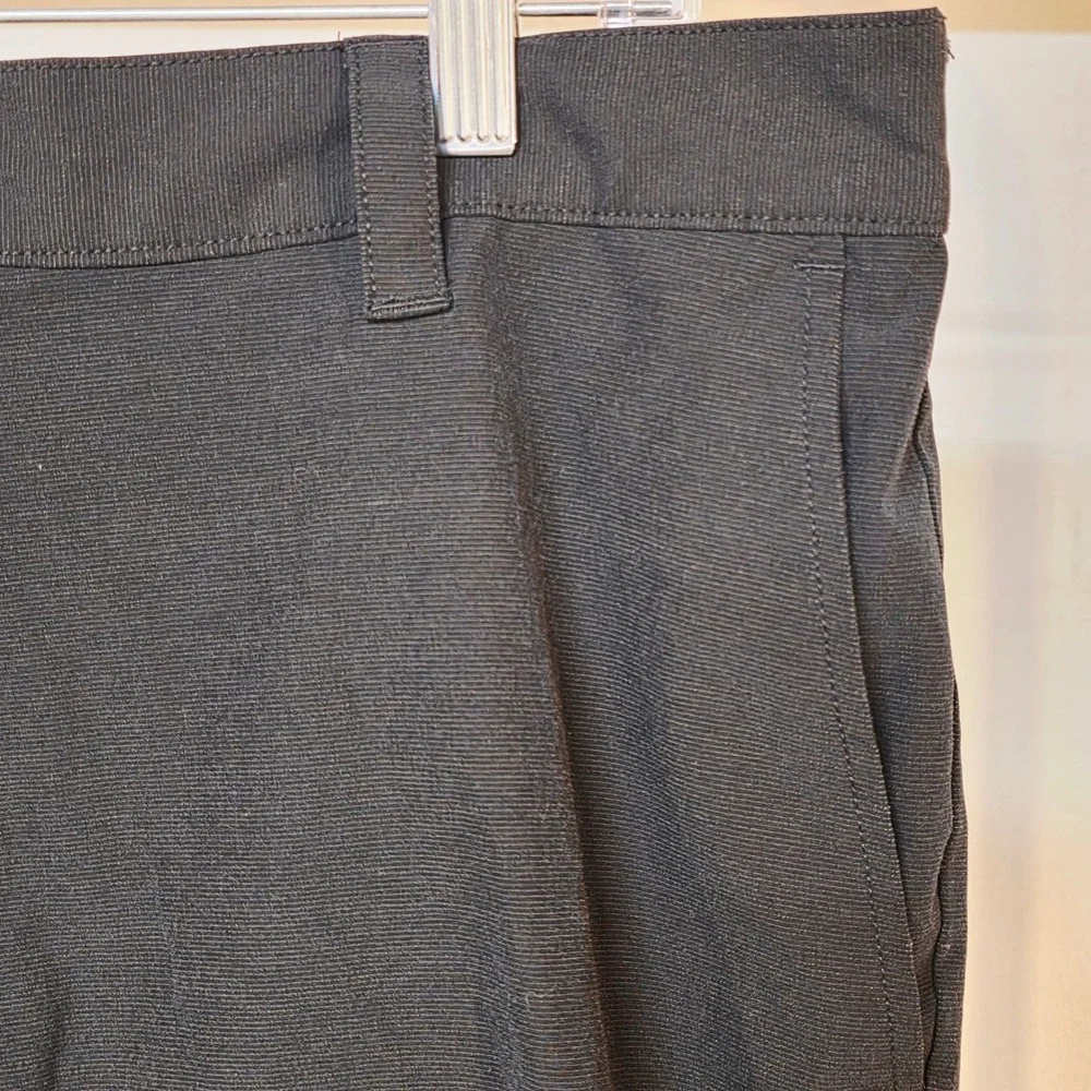Banana Republic Mens Black Performance Shorts Size 38‎ Elastic Back Waist